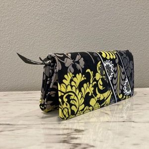 Vera Bradley Cluth Wallet